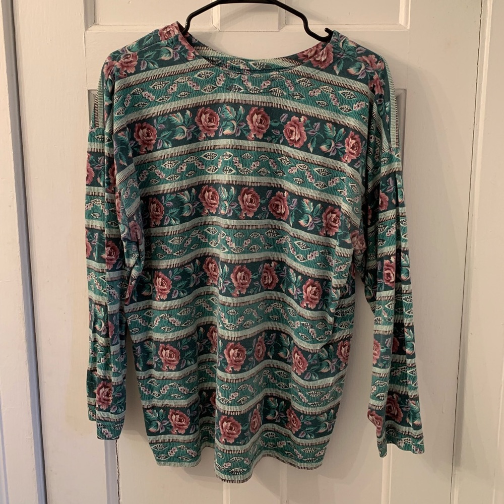 Medium Long Sleeved Floral Shirt
